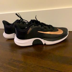 Nike Court Air Zoom GP Turbo-Ladies tennis shoes
